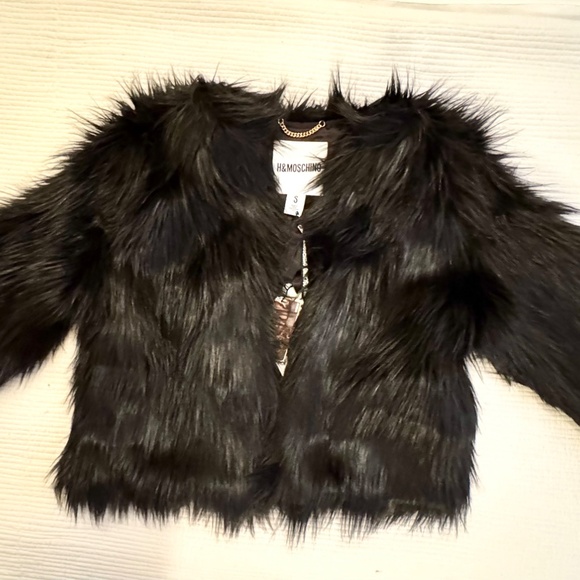 Moschino x H&M Black Faux Fur Jacket – Brand New with Tags - Picture 3 of 6